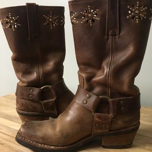 💫Women’s Size 7 Frye Harness Boots💫